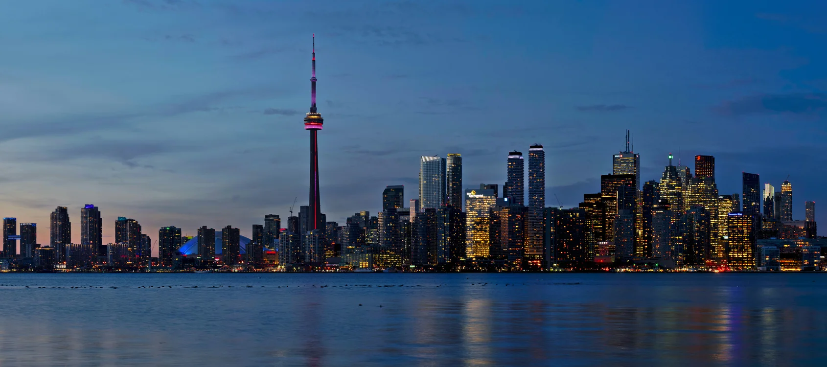 Toronto skyline cityscape with downtown buildings